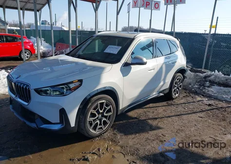 2023 BMW X1 xDrive28I из США, поврежденный, VIN WBX73EF07P5X50344